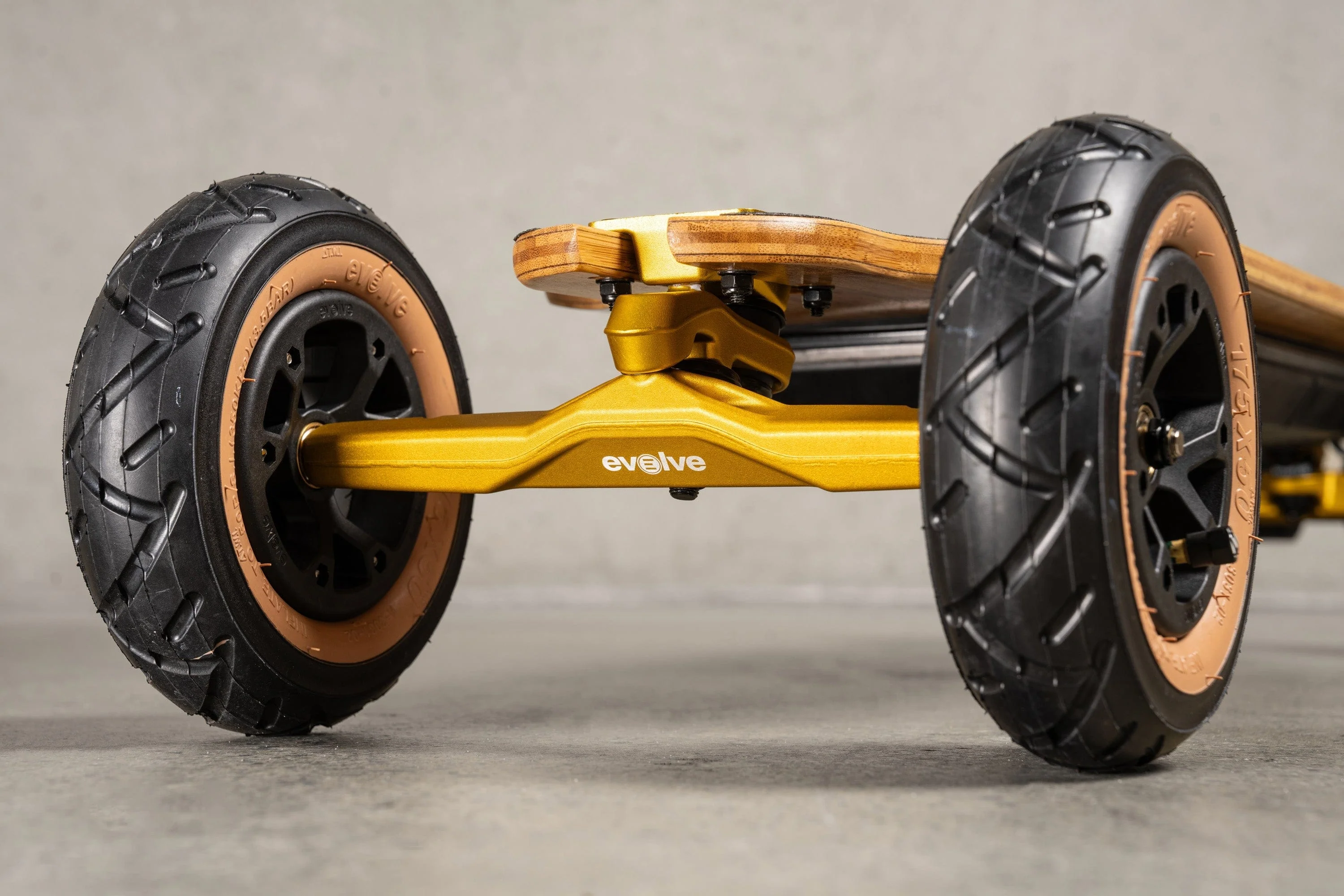 Evolve Fusion 2 in 1  Electric Skateboard - Image 15