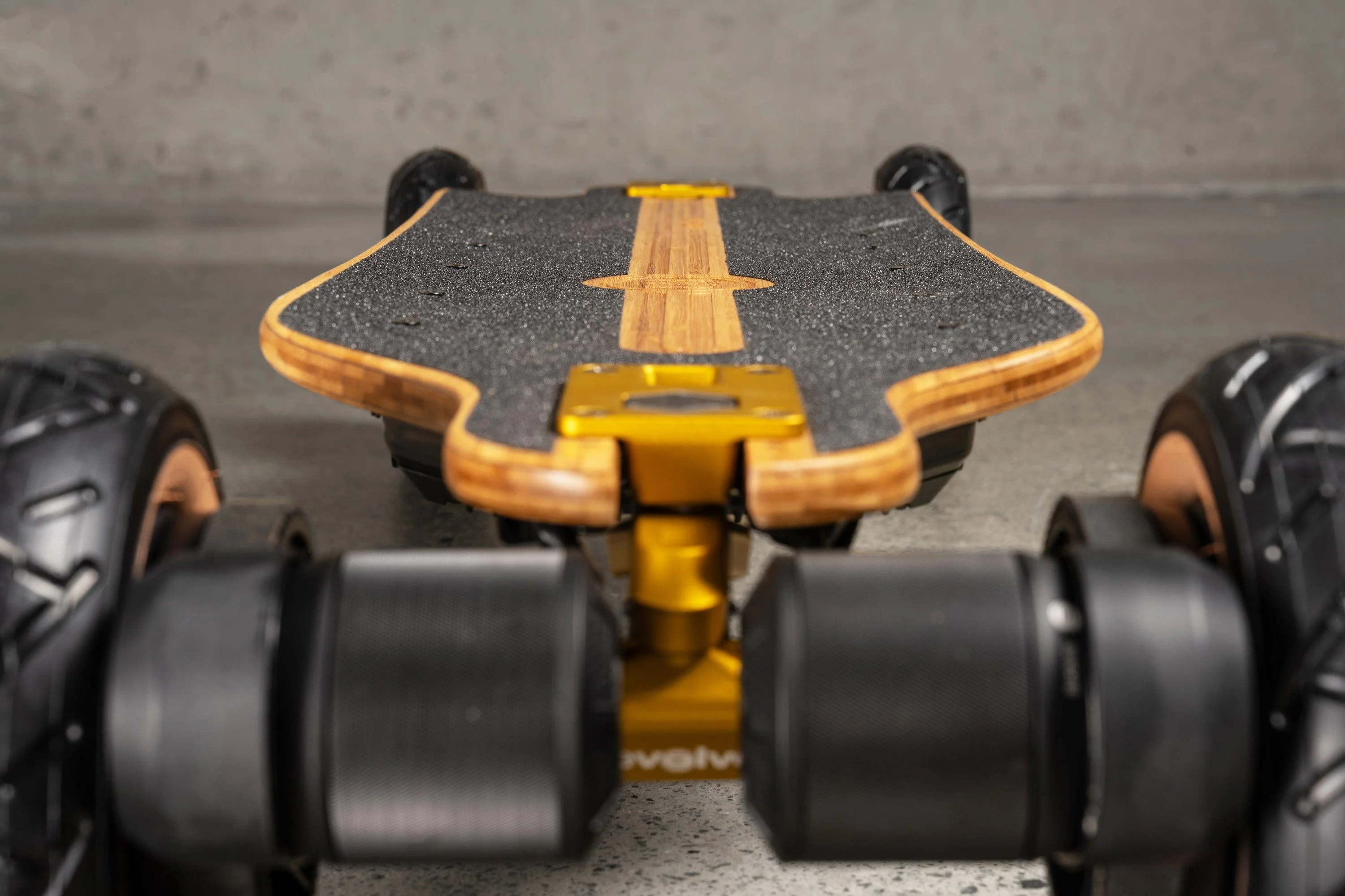 Evolve Fusion 2 in 1  Electric Skateboard - Image 18