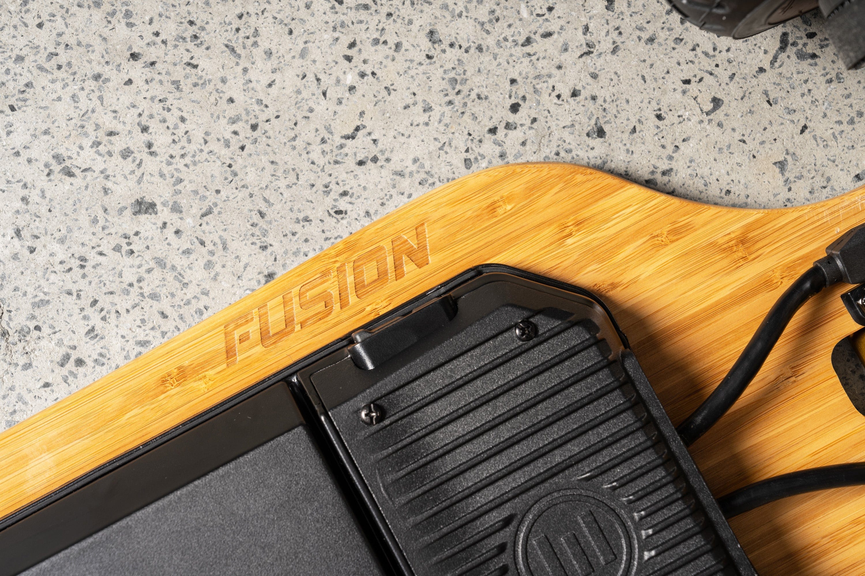 Evolve Fusion 2 in 1  Electric Skateboard - Image 27