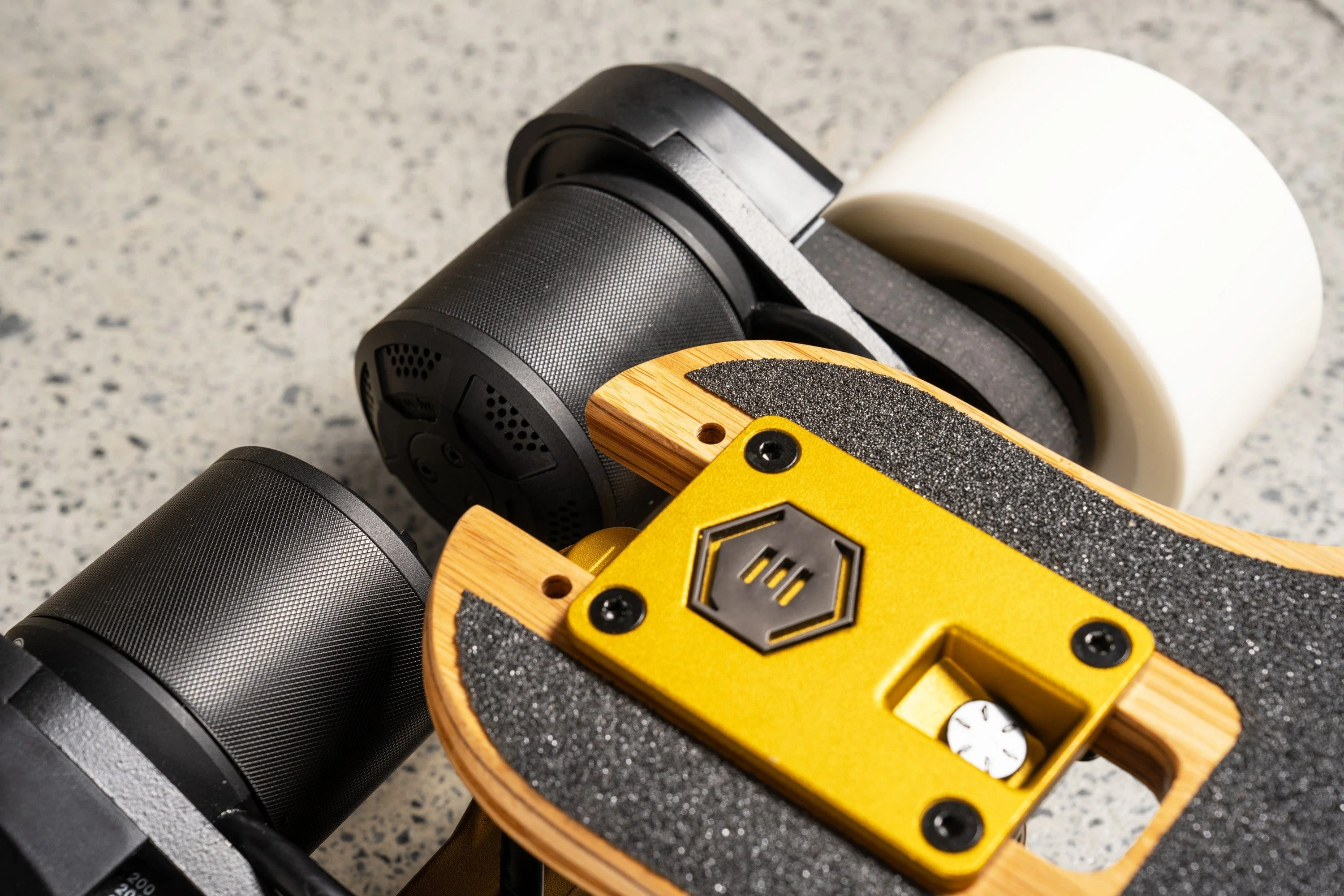 Evolve Fusion 2 in 1  Electric Skateboard - Image 31