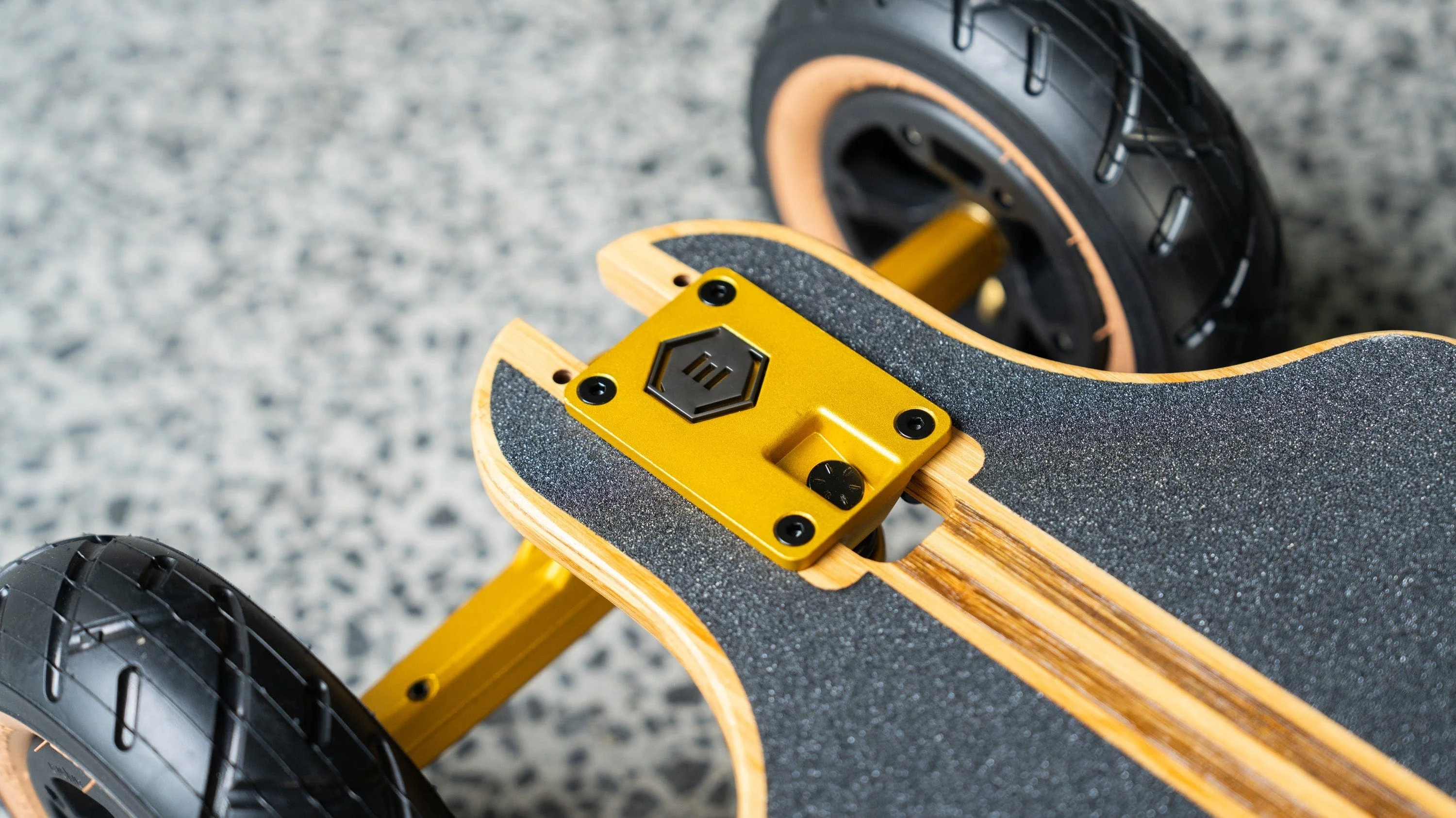 Evolve Fusion 2 in 1  Electric Skateboard - Image 33