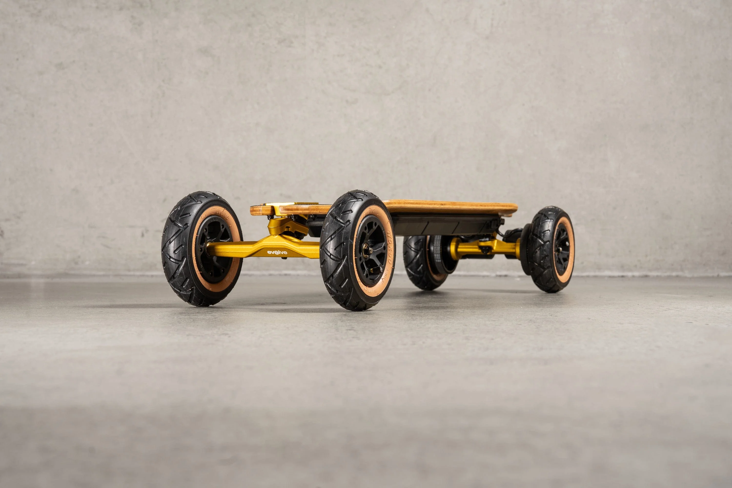 Evolve Fusion 2 in 1  Electric Skateboard - Image 5